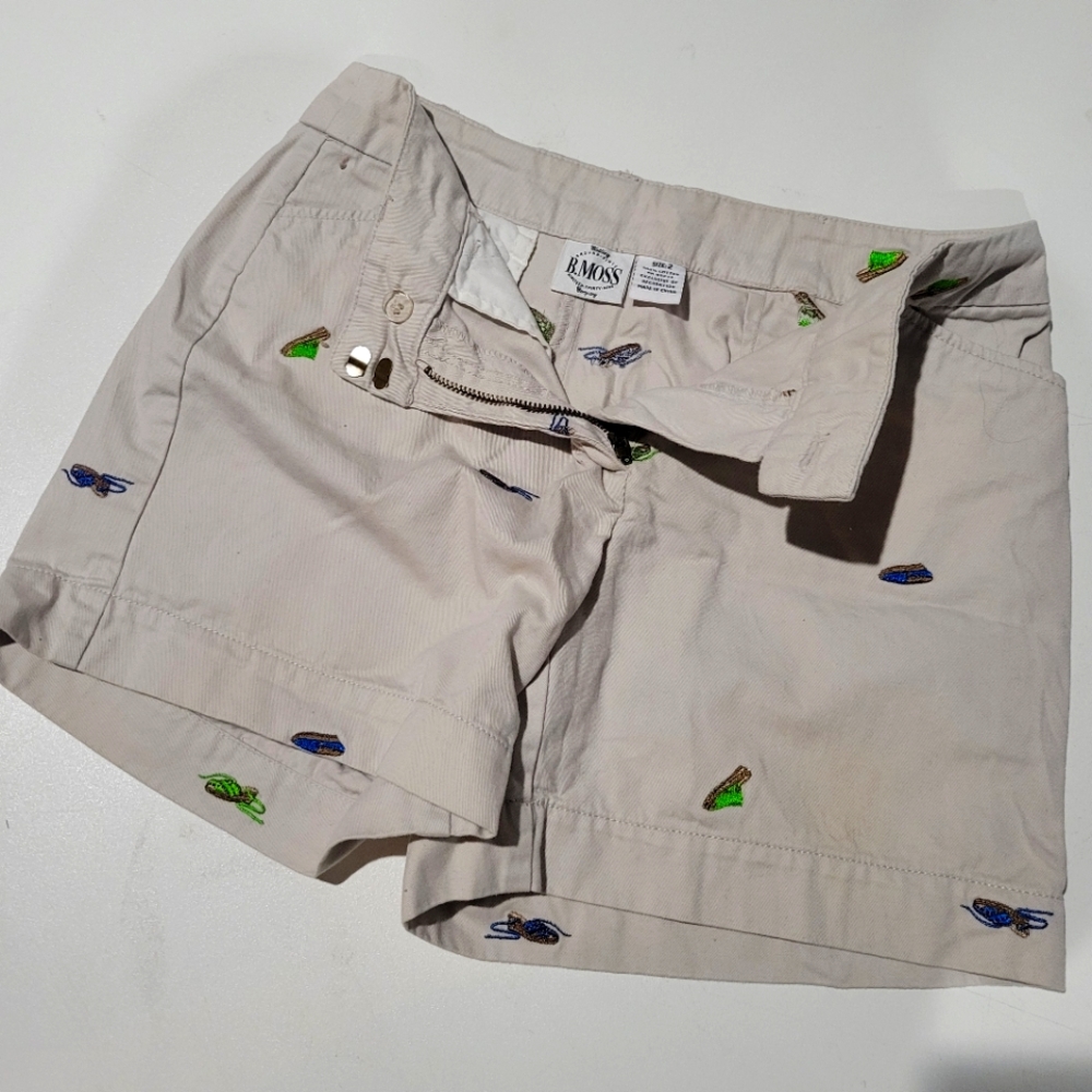 Emboidered Summer Short